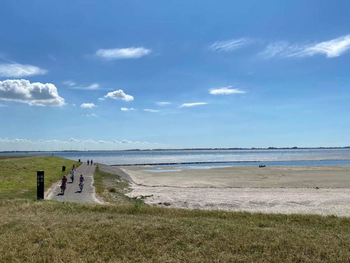 Bungalow Scheldezicht In Zeeland Dicht Bij Zee Scherpenisse Esterno foto