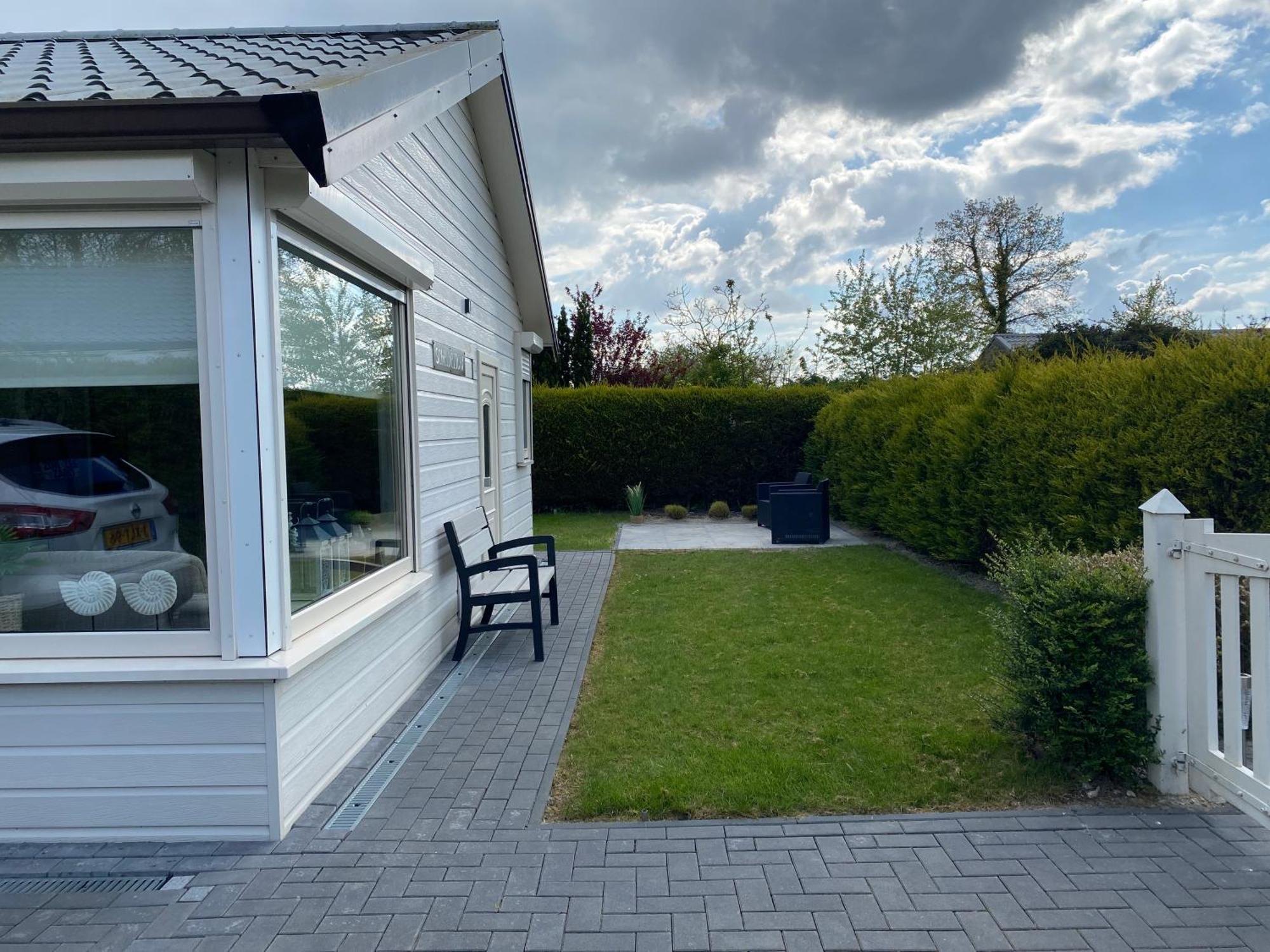 Bungalow Scheldezicht In Zeeland Dicht Bij Zee Scherpenisse Esterno foto